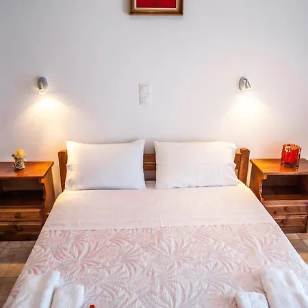 Apart Otel Thimios